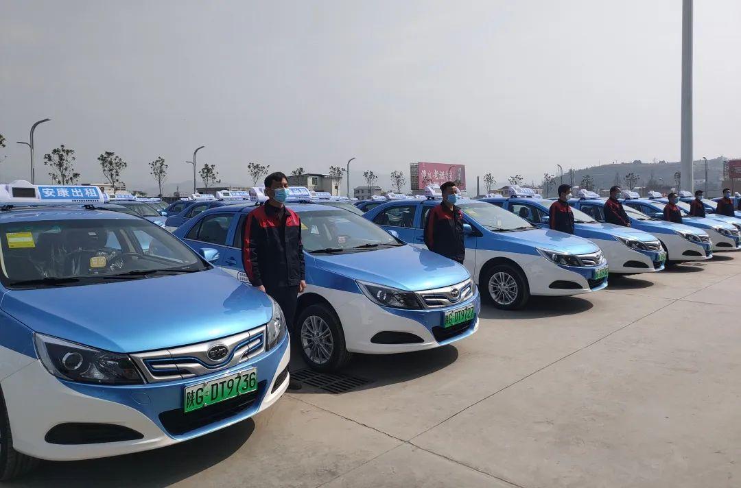 LED車載顯示屏和普通LED顯示屏的區(qū)別，選擇要慎重！(圖1)